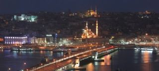 NVERSTE ETM MERKEZLERNDEK SOSYAL LKLERE YNETMSEL BR YAKLAIM: MSEM VE UZEMDE YAPILAN RNEK BR ALIMA